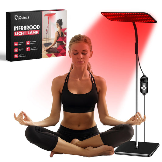 Infraroodlamp met warm rood licht, gericht op verlichting en ontspanning van nek- en schouderspanning